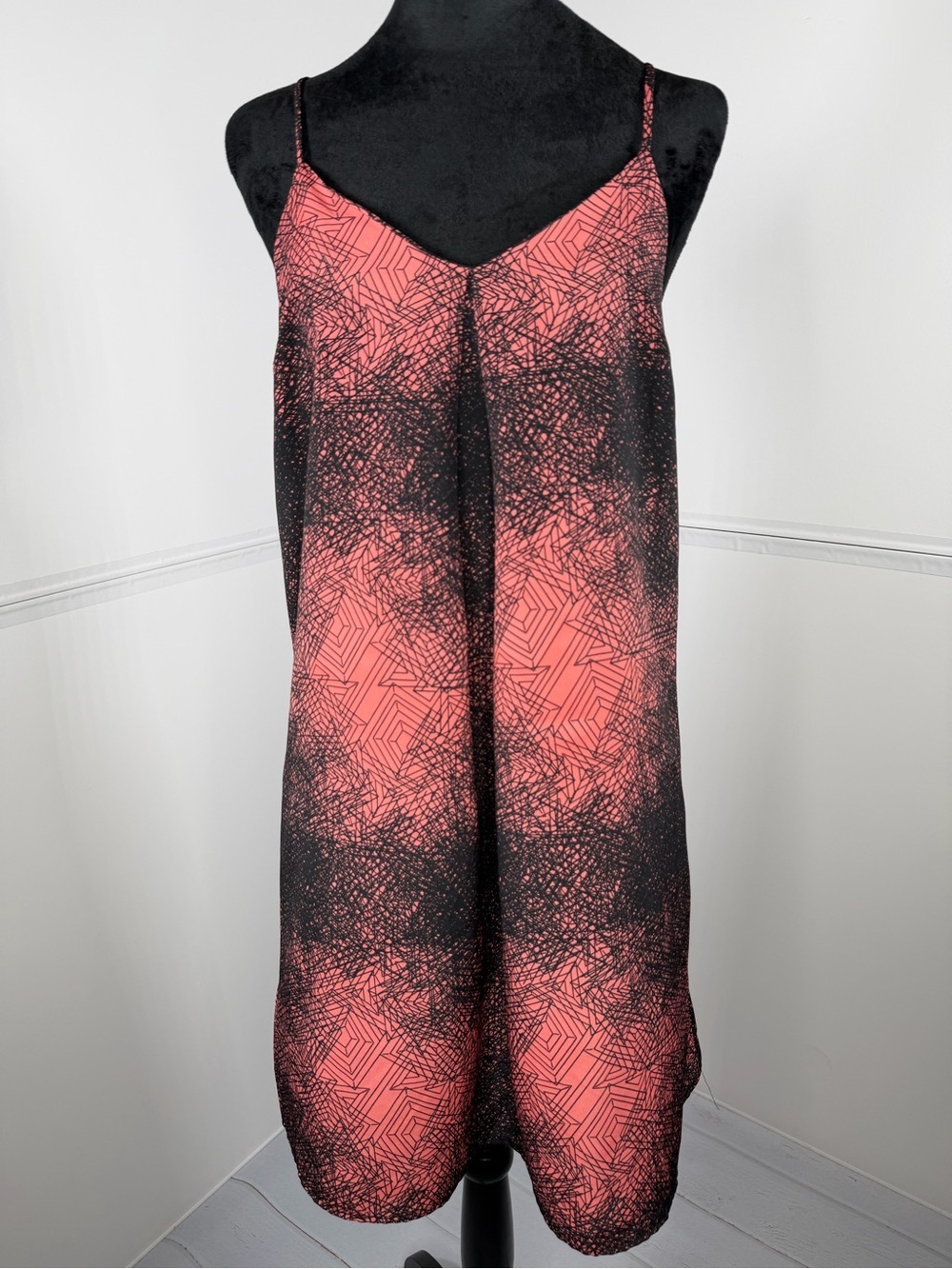 Double Zero Coral & Black Abstract Print Shift Dress
